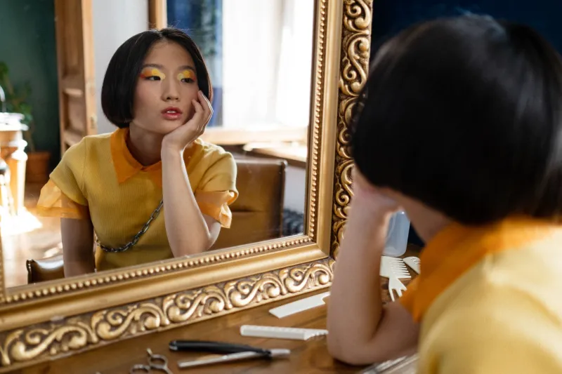 The Mirror Doesn't Lie: What a Dramatic Salon Change Really Reveals About Who You're Becoming